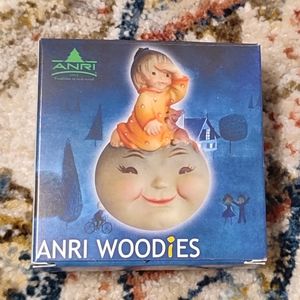 NWT Anri Woodies Christmas Ornament "Stargazer"